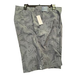 Roundtree & Yorke casual shorts size 40